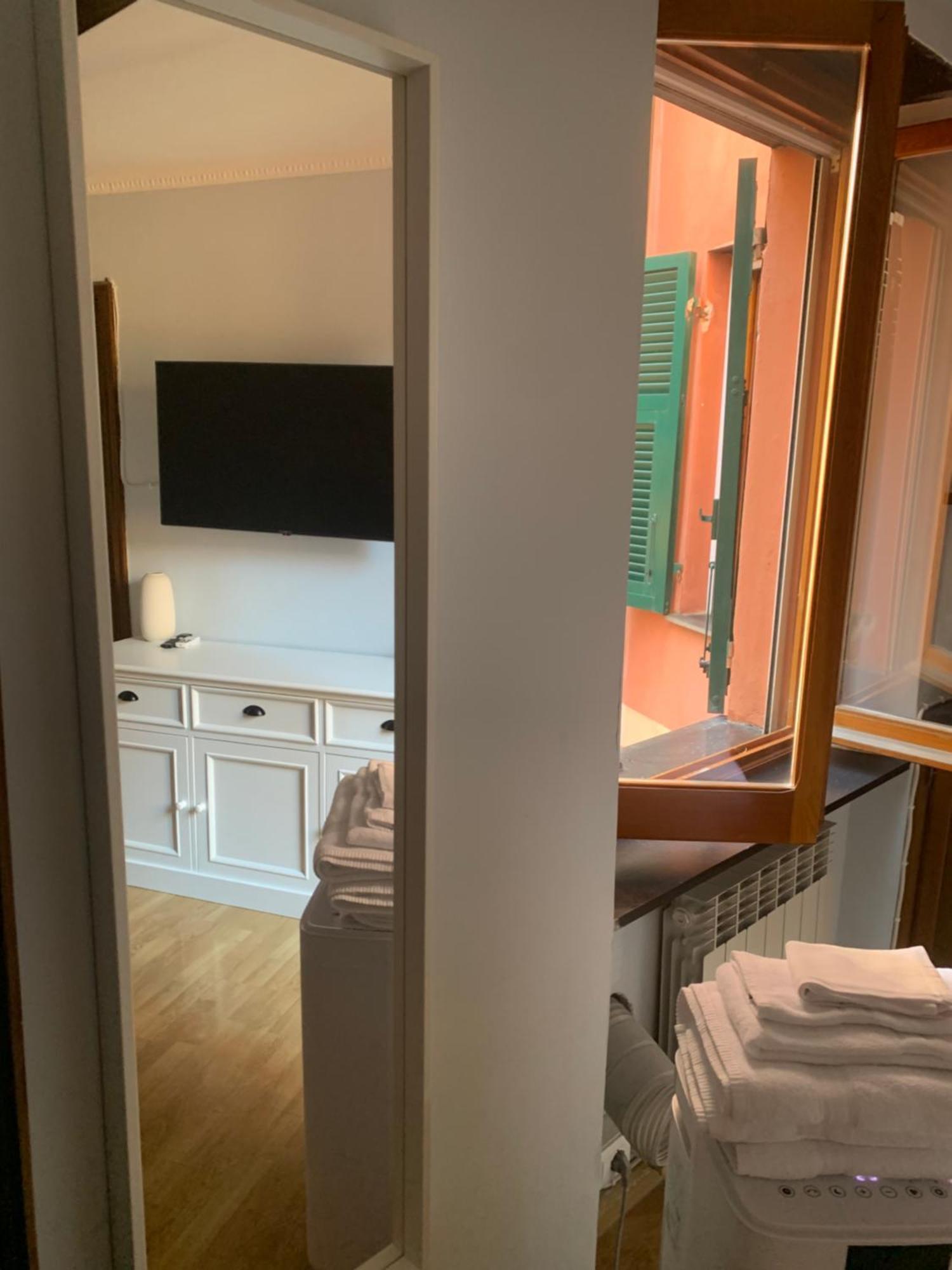 The First Colombo Brignole XX Settembre Appartement Genua Buitenkant foto